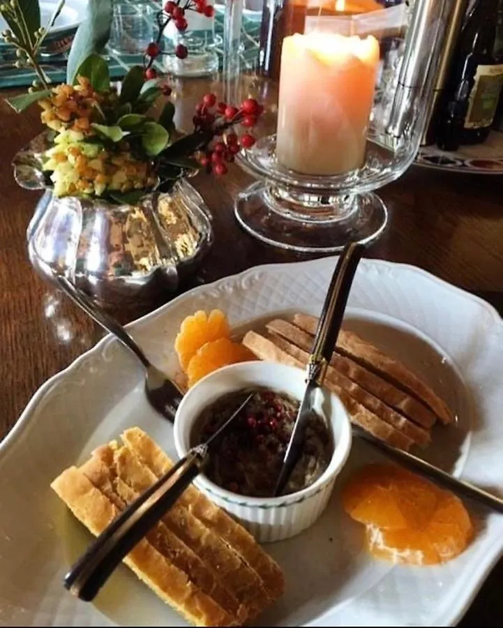 Bed & Breakfast Palazzetto Ardi Bed and Breakfast Torri di Confine Italien